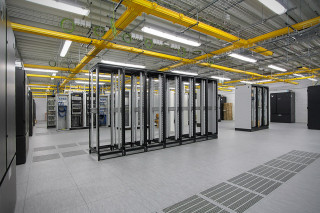 AMS Referenzobjekt - Technikfläche Berlin
